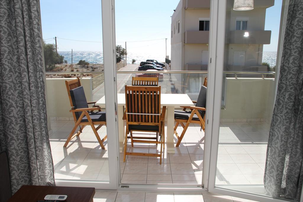 Holiday Luxury Villas Kalamaki  Bagian luar foto