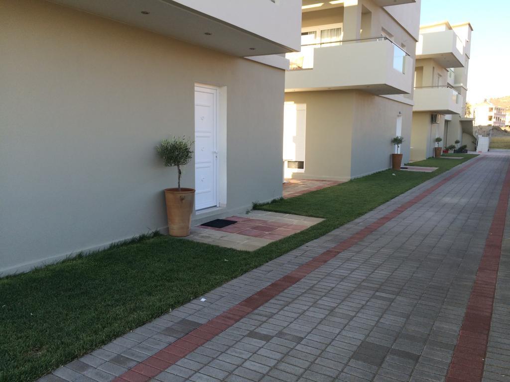 Holiday Luxury Villas Kalamaki  Bagian luar foto